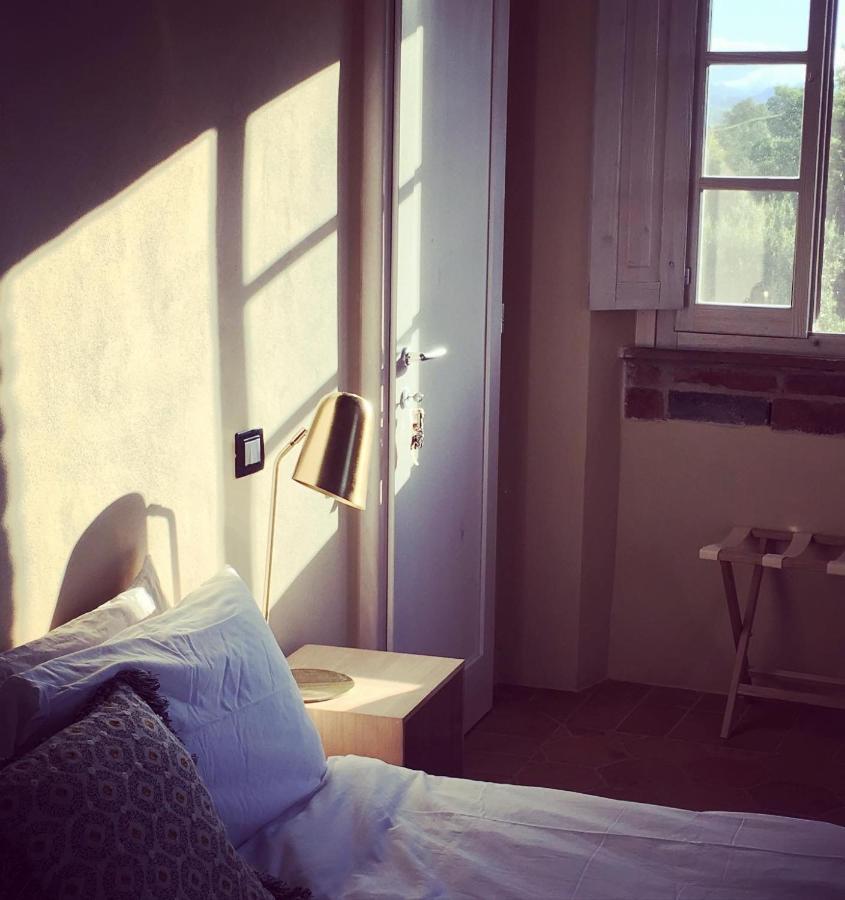 La Falconara Farm stay *