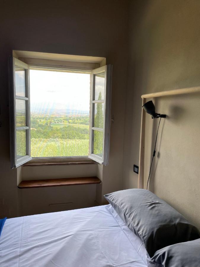 La Falconara Farm stay